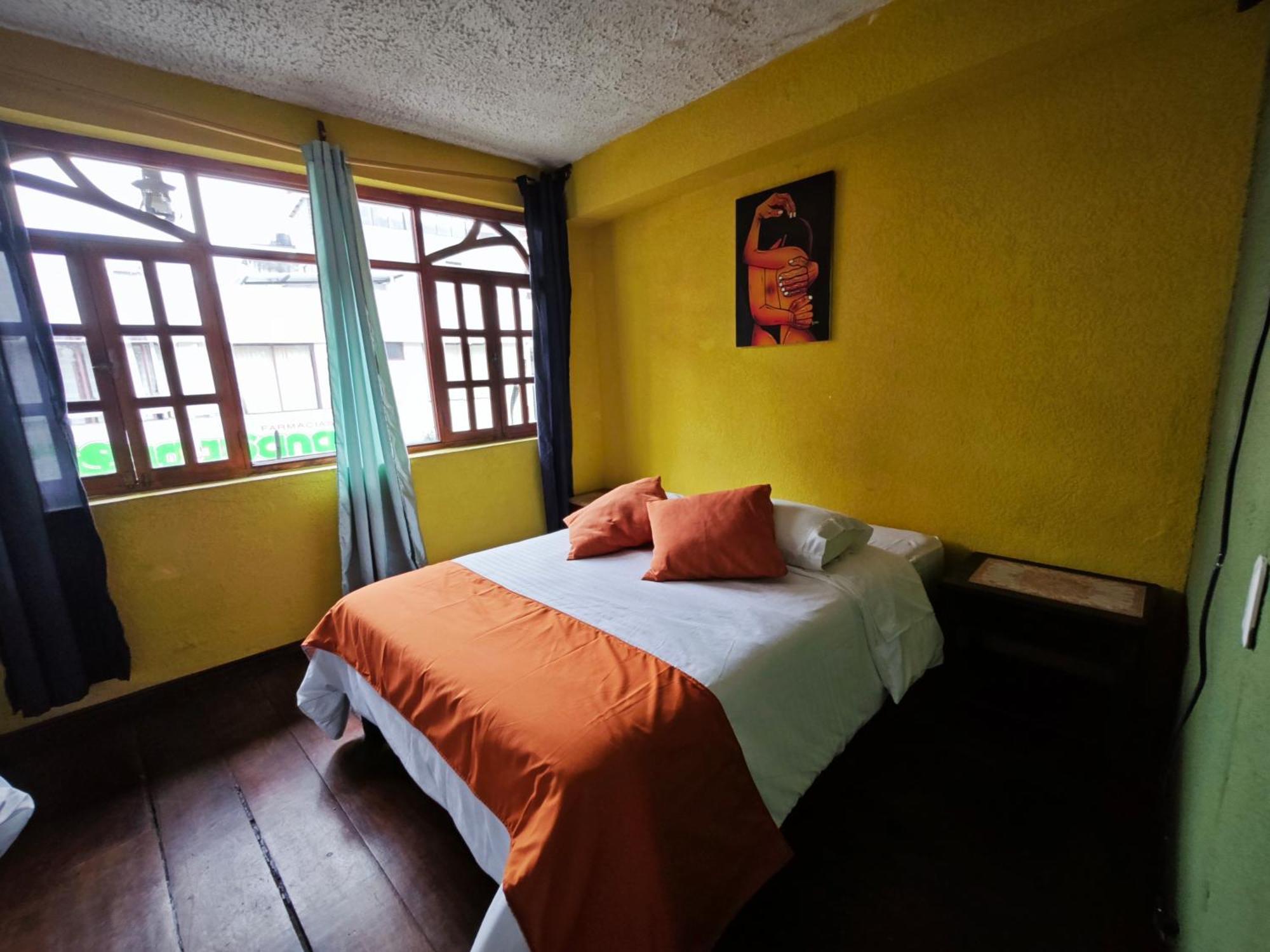 Garden House Hostal Banos  Exterior photo