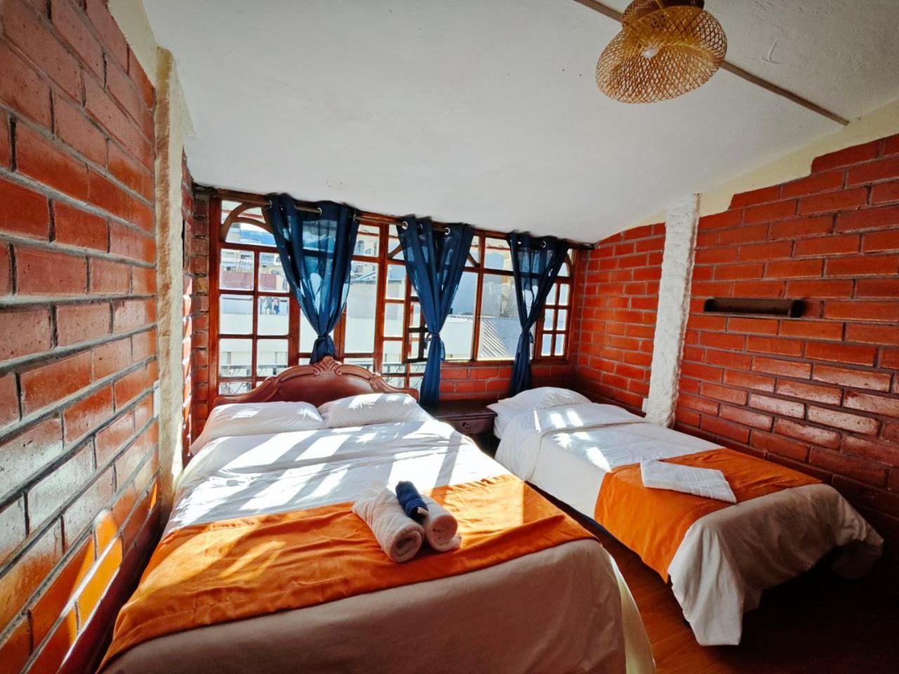 Garden House Hostal Banos  Exterior photo